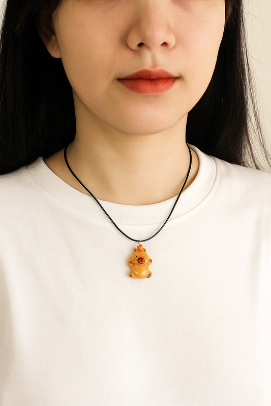 Capybara met fruit ketting