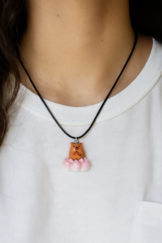 Capybara in zen modus ketting