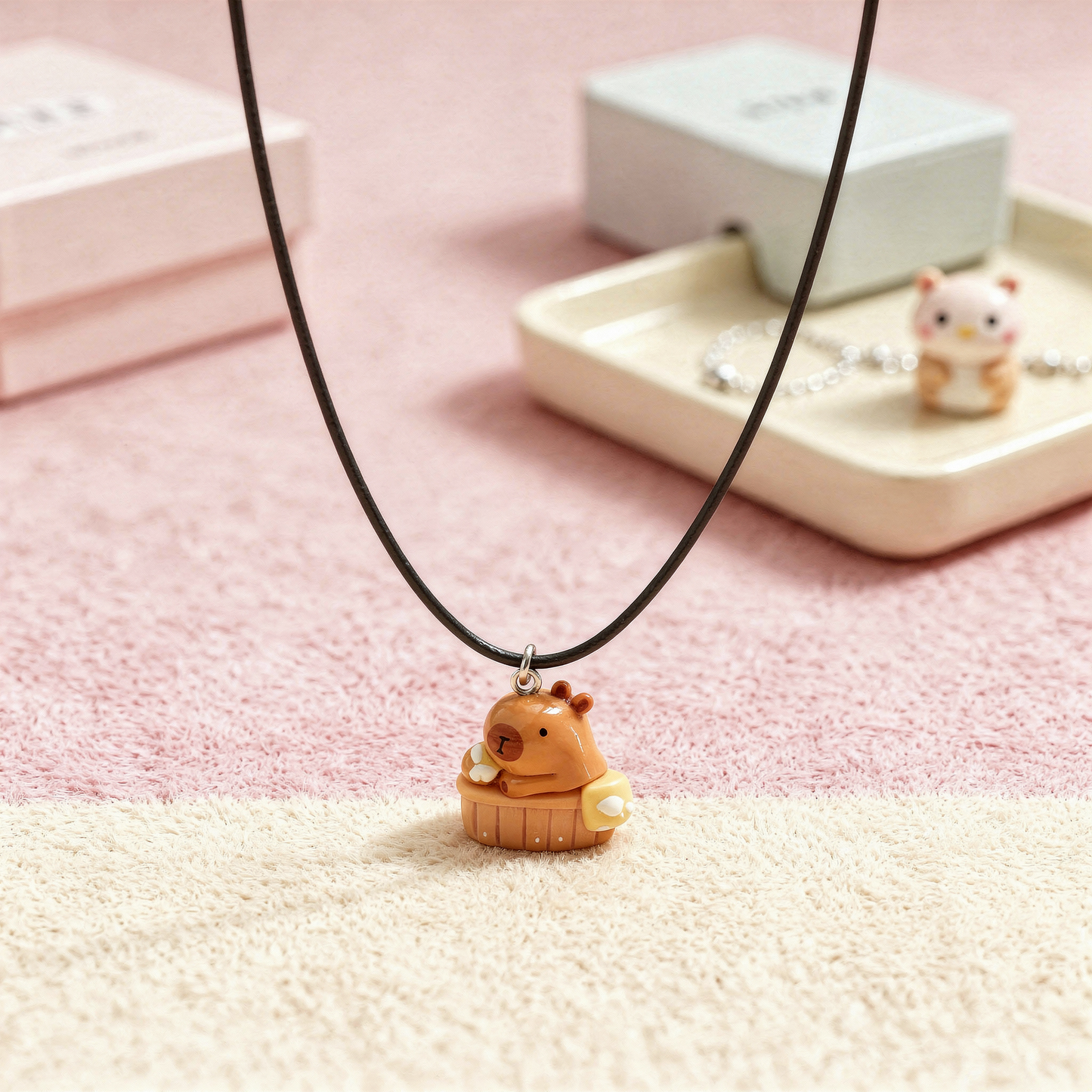 Capybara in bad ketting